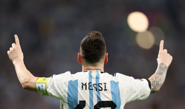 必赢体育登录入口-总说梅西强于C罗？迪玛利亚：梅西太强！C罗活在梅西时代！
